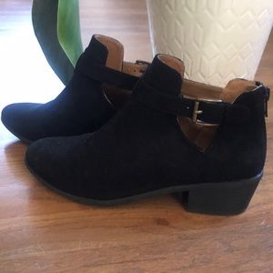 Abound Nordstrom black faux suede booties 5